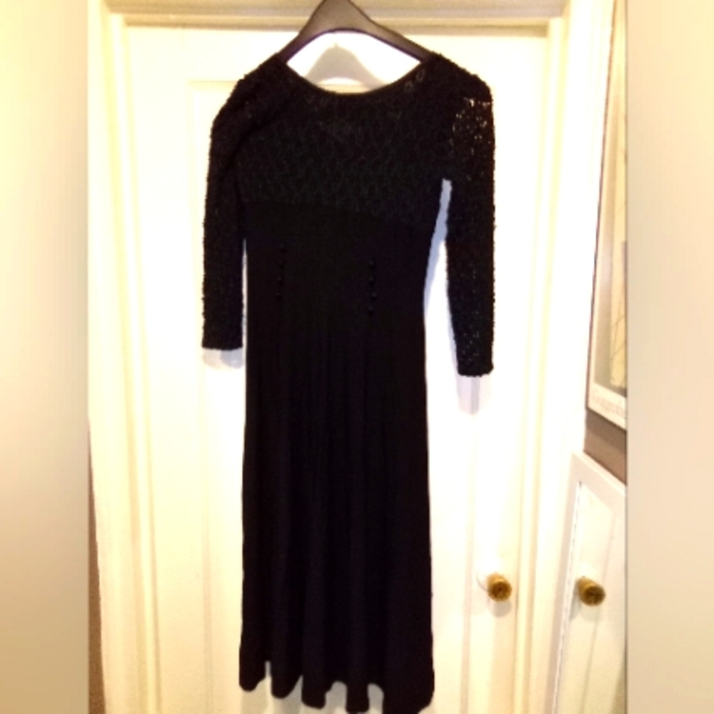 "ORNA FARHO" PARIS PRETTY BLK DRESS MADE IN USA